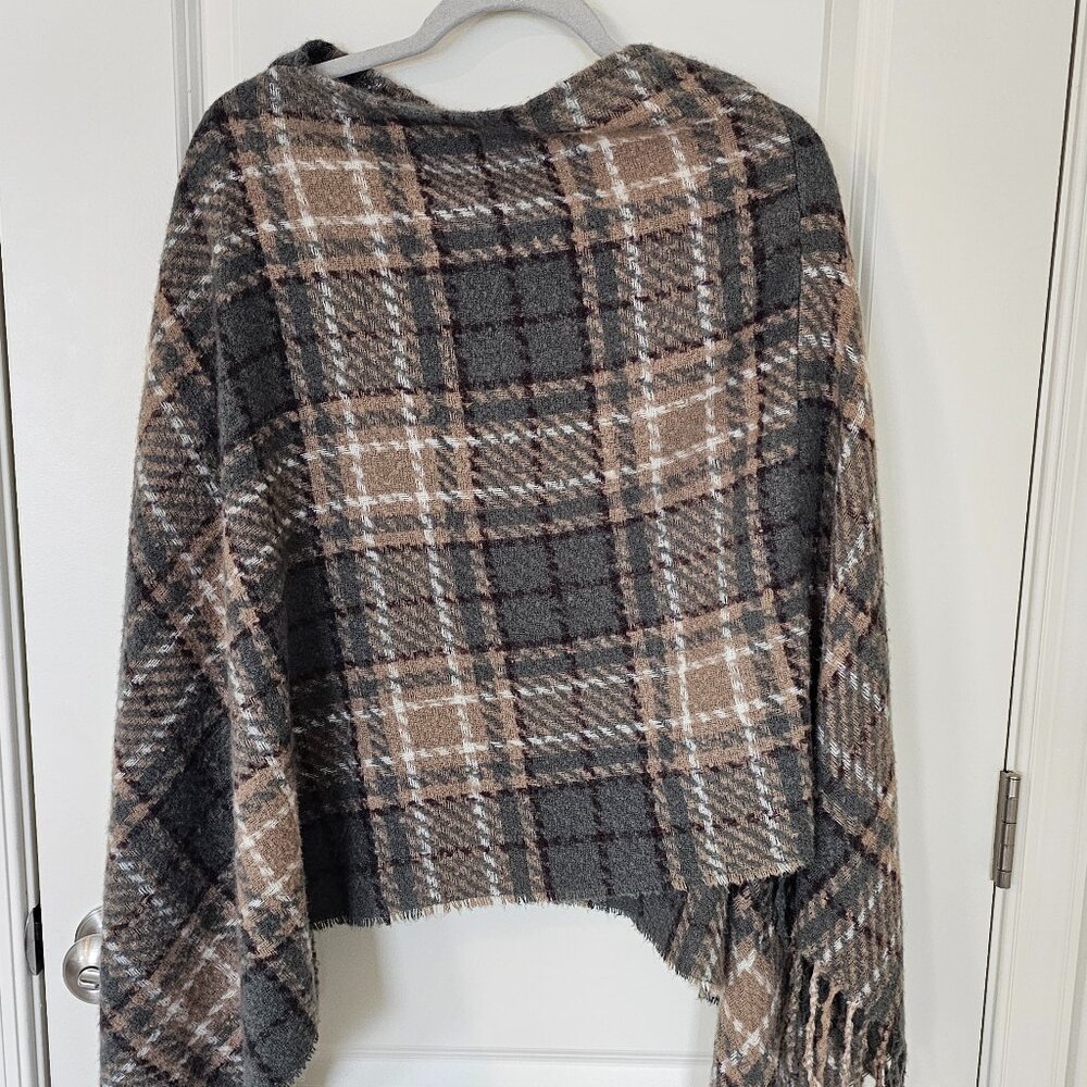 Womens Plaid Poncho with Fringe Detail